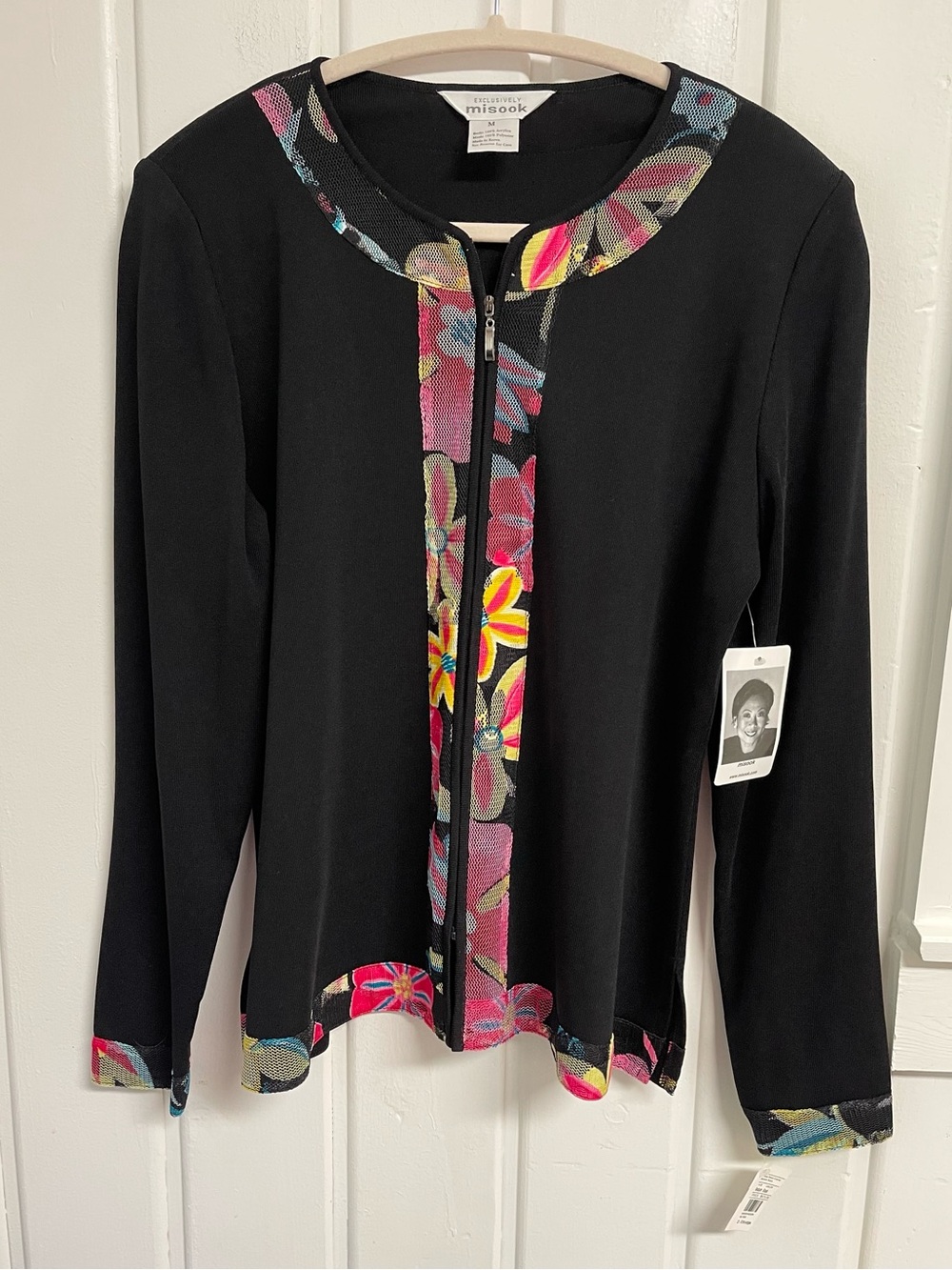 NWT Exclusively Misook Flower Mesh Overlay Black Floral Zip Front Size M